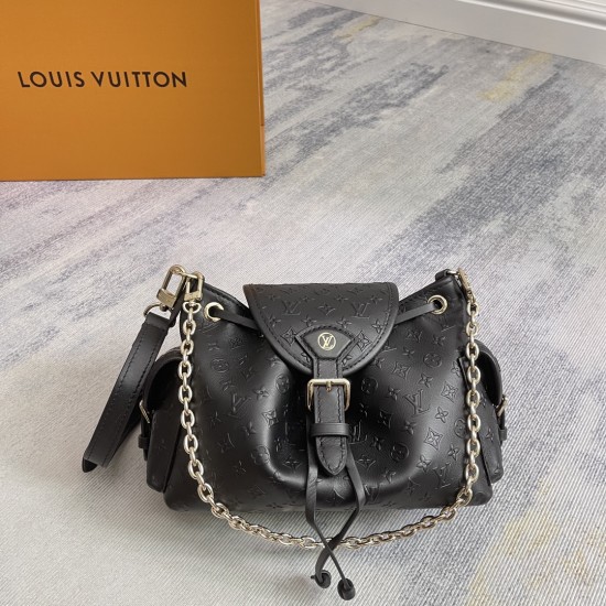 520 Exclusive Customized Actual Top quality original reinforced variant chip M25554 Black Odysse bag from the 2025 Fall collectionCleverly reminiscent of the 2024 Cruise collection, the Excursion shoulder bag is designed with classic brushstrokes that pay