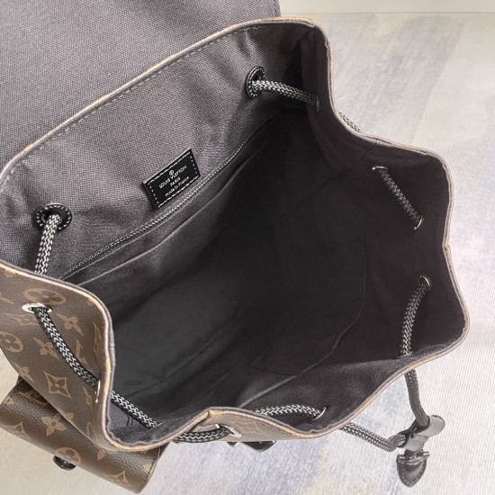 P400 Exclusive Customized Actual Top Original Reinforced Variable Chip M43735 Old Flower N41379 Black Check M41379 Black Flower M45419 Black Gray Multifunctional Christopher Shoulder bag with Monogram canvas interpretation of hiking bag's rugged and unpre