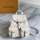 P580 Exclusive Customized Real Top Original Enhanced M15113 Beige Gradient Full Leather Embossed Shoulder Bag Series BACKUP Shoulder Bag M47072 This Backup Shoulder Bag is made from low-profile Monogram Empreinte cowhide leather with Monogram embossing Re