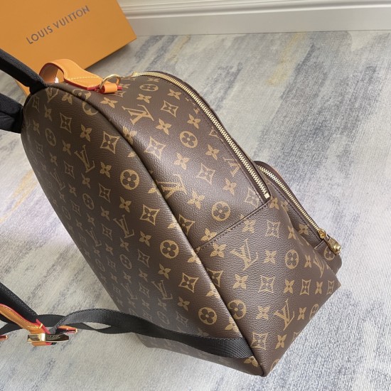 P370 Exclusive Customized Actual Top Original Reinforced Semi-Steel 163C01 Dynamic Chip Full Steel Hardware M 25979 This Discovery Cargo shoulder bag is made of Monogram canvas with distressed cowhide trim and a subdued fabric lining for a handsome upgrad