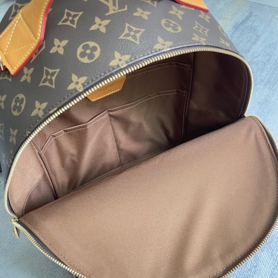 P370 Exclusive Customized Actual Top Original Reinforced Semi-Steel 163C01 Dynamic Chip Full Steel Hardware M 25979 This Discovery Cargo shoulder bag is made of Monogram canvas with distressed cowhide trim and a subdued fabric lining for a handsome upgrad