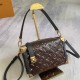 p550 Exclusive Customized Actual Top Original Enhanced Chip Edition M26304 Top Original Dynamic 163 Continuing Louis Vuitton's tradition of trunk-making in the Fall/Winter 2025 collection, the Side Trunk medium bag is crafted in iconic Monogram Saga leath