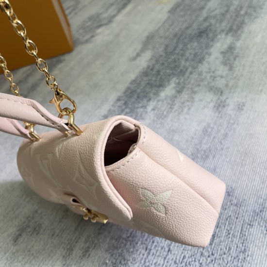 P360 EXCLUSIVE CUSTOMIZED ACTUAL TOP ORIGINAL ENHANCED VARIANT CHIP M12145 WHITE M12144 BLACK M12211 BLUE M13796 PINK CUSTOMIZED STEEL CLOSURE ON HEAD LAYER COWHIDE LeatherThis pocket-sized rendition of the Nano Madeleine bag in Monogram Empreinte leather