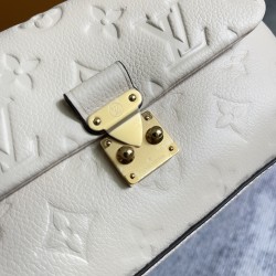 P360 Exclusive Customized Actual Top Original Reinforced Variable Chip M12145 White M12144 Black M12211 Blue Customized Cowhide Leather Steel Buckle This pocket-sized version of the Nano Madeleine bag is a rendition of the Madeleine bag in Monogram Emprei