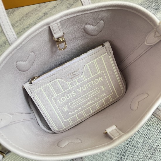 P450 EXCLUSIVE CUSTOMIZED ACTUAL TOP ORIGINAL REINFORCED VARIANT CHIP M25656 PURPLE NEVERFULL BANDOULIRE INSIDE OUT BB HANDBAG This season's take on a classic design is a reversible version of the iconic Monogram canvas and grained leather, split between 