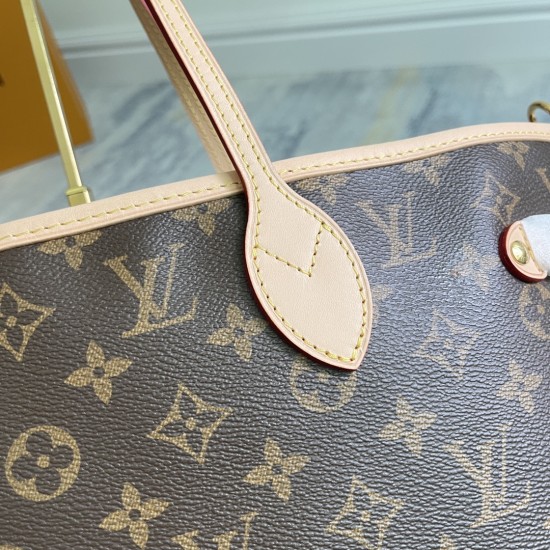 P400 Exclusive Customized Real Photo Dynamic Chip Top Original Reinforced M12257 Rose M11947 Yellow M12096 Large Red One of Louis Vuitton's classic designs, the Neverfull Bandoulire Inside Out Medium Handbag is now available in Monogram Canvas and Striped