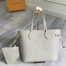 P550 Exclusive Customized Actual Top Original Enhanced M14319 Cream Apricot M13758 Taro Gray M47143 Blue M46482 Haze Blue M46599 Date Red M45685 Black M45684 Beige M45686 Gray M46516 Vanilla M46514 Blue Gradient M46329 Nude Pink M45686 Apricot Print M4613