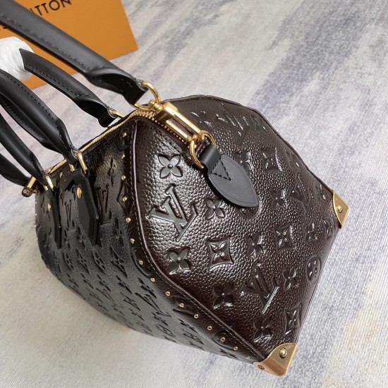 P590 Exclusive customized real shot top quality original single variable size chip M26392 This Speedy Trunk 25 handbag is a modern reinterpretation of Louis Vuitton's classic case, inheriting the genes of the brand's casemaking craftsmanship Select cowhid