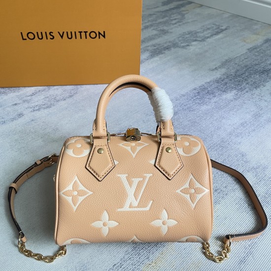 p480exclusive customized real photo top quality original reinforced variant chip M12713 earthy yellow silkphotographed in real life made of two-tone Monogram Empreinte leather adorned with the LV logo and Monogram floral motifsThe Speedy Bandoulire 20 han