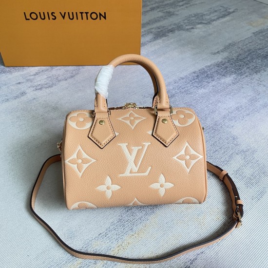 p480exclusive customized real photo top quality original reinforced variant chip M12713 earthy yellow silkphotographed in real life made of two-tone Monogram Empreinte leather adorned with the LV logo and Monogram floral motifsThe Speedy Bandoulire 20 han