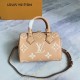 p480exclusive customized real photo top quality original reinforced variant chip M12713 earthy yellow silkphotographed in real life made of two-tone Monogram Empreinte leather adorned with the LV logo and Monogram floral motifsThe Speedy Bandoulire 20 han