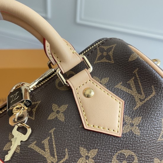 P320 Exclusive Customized Real Photo Dynamic Chip Top Original Reinforced M46222 Vintage This Speedy Bandoulire 20 handbag features Monogram canvas cowhide trimmings and fabric lining in a sleek size to continue the classic design of Louis Vuitton's Speed
