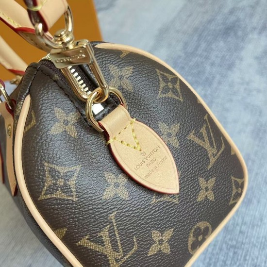 P320 Exclusive Customized Real Photo Dynamic Chip Top Original Reinforced M46222 Vintage This Speedy Bandoulire 20 handbag features Monogram canvas cowhide trimmings and fabric lining in a sleek size to continue the classic design of Louis Vuitton's Speed