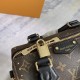 P410EXCLUSIVE CUSTOMIZED ACTUAL TOP ORIGINAL REINFORCED VARIANT CHIP M13146Speedy Trunk handbag reimagines a classic design with a bold concept for Louis Vuitton's Cruise 2025 showMonogram canvas with Monogram Reverse trim showcases Nicolas Ghesquire's si
