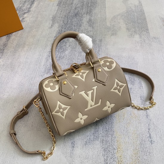 P440 Exclusive Customized Real Photo Dynamic Size Change Chip Premium Original Reinforced First Layer Leather M47048 Silkscreen Blue M46484 Haze Blue M46575 Gray M46397 Milk White M58953 Black M58958 Pearlescent Blue Crafted from two-tone Monogram Emprein