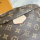P260 EXCLUSIVE CUSTOMIZED REALISTIC DYNAMIC CHIP TOP ORIGINAL REINFORCEMENT M43644 Tailored from classic Monogram canvas and decorated with Louis Vuitton Paris leather patch, this fanny pack adds pure chic and casualness to a sporty look. It can be used a