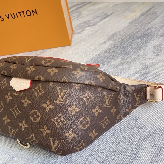 P260 EXCLUSIVE CUSTOMIZED REALISTIC DYNAMIC CHIP TOP ORIGINAL REINFORCEMENT M43644 Tailored from classic Monogram canvas and decorated with Louis Vuitton Paris leather patch, this fanny pack adds pure chic and casualness to a sporty look. It can be used a