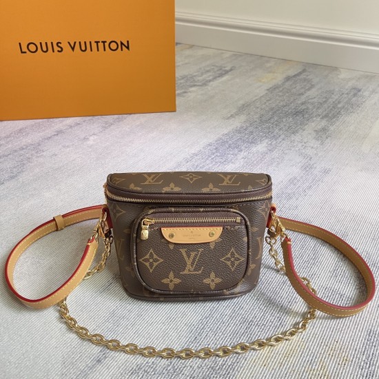 P250 Exclusive Customized Actuals Top Original Enhanced Dynamic 163c01 Chip M82335 Old Flower Top Original Original Customized Background Actuals This Mini Bumbag handbag in Monogram canvas showcases Louis Vuitton's soft take on the trendy fanny pack desi