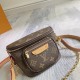 P250 Exclusive Customized Actuals Top Original Enhanced Dynamic 163c01 Chip M82335 Old Flower Top Original Original Customized Background Actuals This Mini Bumbag handbag in Monogram canvas showcases Louis Vuitton's soft take on the trendy fanny pack desi
