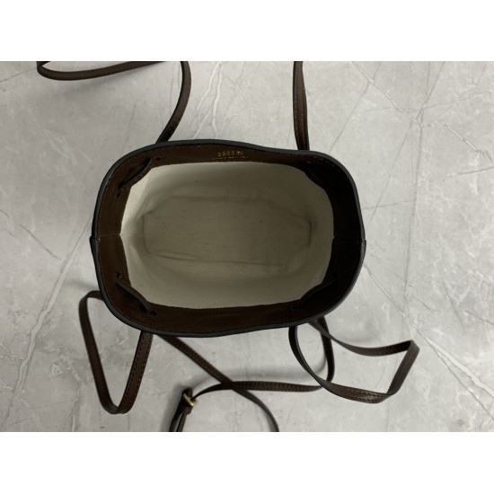 p4805NF460 heather color new mini bucket bag made of top imported lambskin leather super soft and cost-effective can manage a variety of styles very playful and lovely can be shoulder crossbody handheld shoulder shape varied bag is small but very able to 