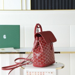 Premium Quality Original P580 Goyard Aln Mini Shoulder BagButtoned version with original gift boxUpgraded manualRibbonThe Aln Mini Shoulder Bag is a condensed version of the Aln with an emphasis on mold and versatilityWith a set of clever hooks and two re