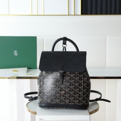 Premium Quality Original P580 Goyard Aln Mini Shoulder BagButtoned version with original gift boxUpgraded manualRibbonThe Aln Mini Shoulder Bag is a condensed version of the Aln with an emphasis on mold and versatilityWith a set of clever hooks and two re