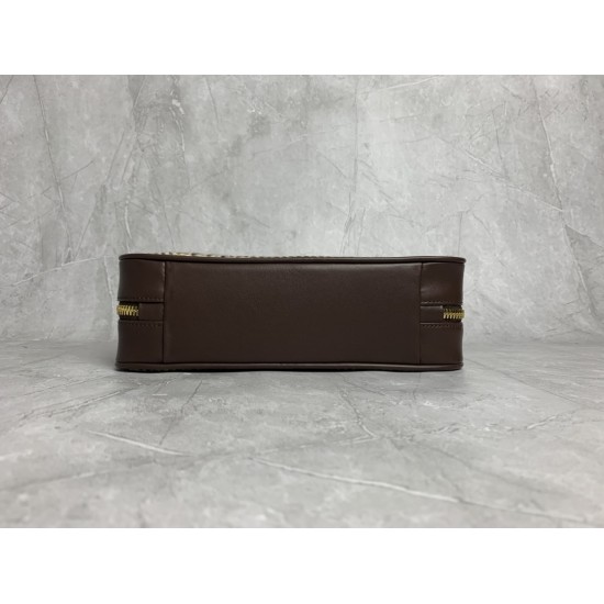 p6505BB147 plaid brown Miu new bird's-eye check bowling ball using new wool fabric with high-grade plain calf leather bold and innovative design perfectly interprets the Miu eclectic style dashing casual and tolerant attitude towards life this bag is cool