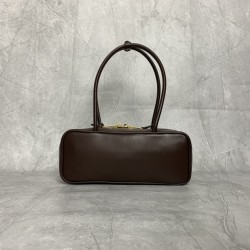 P7805BB173MiuMi25ss shoulder bag hot in the whole network Super beautiful Beau handbag fusion of vintage style contemporary spirit really too grass using the top imported calfskin leather smooth and delicate soft back are very nice Oh simple design easy t