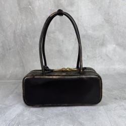 P7805BB173 Retro color MiuMi25ss shoulder bag hot in the whole network Super beautiful Beau handbag fusion of vintage style contemporary spirit really too grass using the top imported calfskin leather leather smooth and delicate soft back are very nice Oh