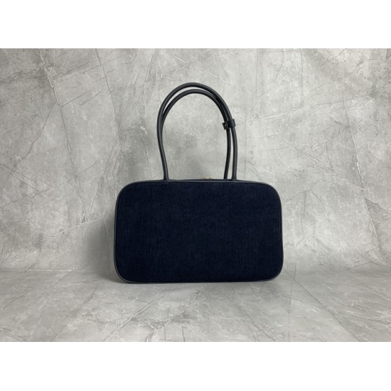 p8005BB117 corduroy blue MiuMiu new corduroy briefcase fashion and classic fusion of sophisticated casual lazy corduroy fabric with calfskin leather texture is soft and durable than the all-leather model is lighter and more versatile color both appearance