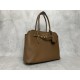 p9805BG291 caramel handbag this Aventure I want to praise it is definitely the value of the briefcase in the ceiling how difficult to buy this needless to say the absolute king of out of stock cool lazy sense of fashionable and fashionable there is a drop