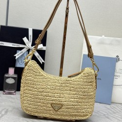 F670 with the counter version of the full set of packaging exclusive customized straw three-dimensional embroidery arrived Hobo1BC204 this Hobo hand-woven design is fantastic three-dimensional hand-woven font can be hand-carried armpit bag shoulder strap 