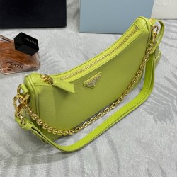 F540 with counter counter version of the full set of packaging exclusive customization of the new upgraded version of the Hobo1BC204 cross pattern Shoulder strap removable this versatile handbags with clean lines and classic detail design with removable c