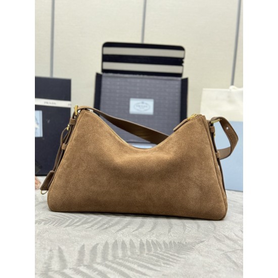 F670 new underarm bag Aimee suede suede 1BC228 large frosted leather arrived new shoulder bag design inspired by the exploration of Hobo silhouette soft lines quite modern sense of leather soft super versatile back a lot of euphonious leather silhouette c