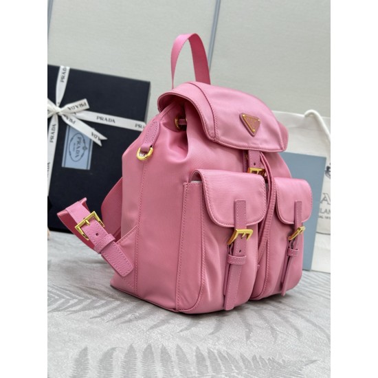 F470 with a full set of the right version of the counter packaging exclusive custom new small backpack 1BZ677 pink gold buckle This nylon backpack is part of Prad's traditional design highlighting the brand's important qualities innovative materials luxur