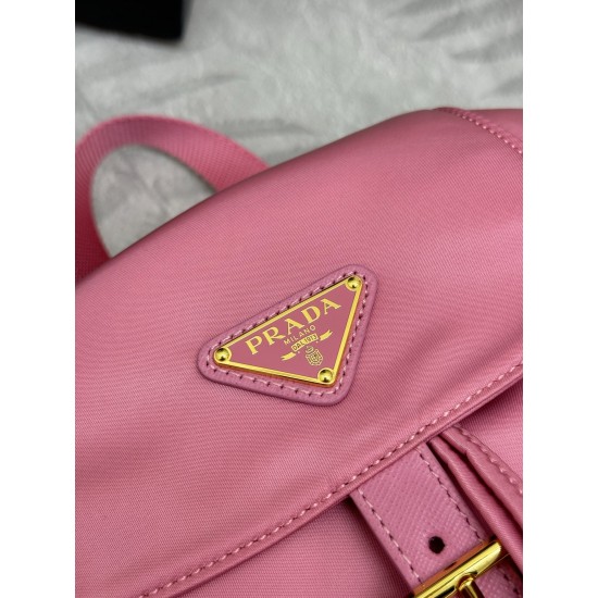 F470 with a full set of the right version of the counter packaging exclusive custom new small backpack 1BZ677 pink gold buckle This nylon backpack is part of Prad's traditional design highlighting the brand's important qualities innovative materials luxur