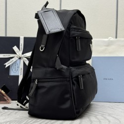 F500P home out of the new duffel bag 2VZ025 triangle label top original goods Taiwan nylon material adjustable straps back fabric Saffiano leather handles two-way zipper closure two zippered outside pockets nylon lining one zippered inside pocket and a po