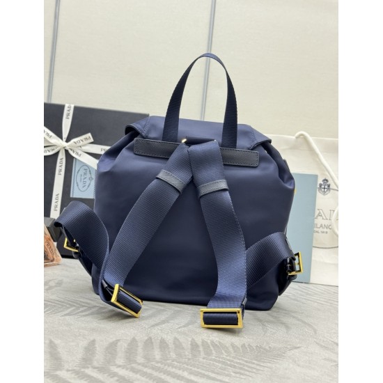 F470 with a full set of the right version of the counter packaging exclusive custom new small backpack 1BZ677 blue gold buckle This nylon backpack is part of Prad's traditional design highlighting the brand's important qualities innovative materials luxur