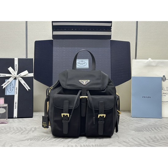 F470 with counter counterpartFully packagedExclusive customized gold bucklesClassic backpack 1BZ677Gold hardwareThis practical and innovative backpack is made of imported nylon fabricAdjustable shoulder straps and woven carry handlesRemovable ReEdition le