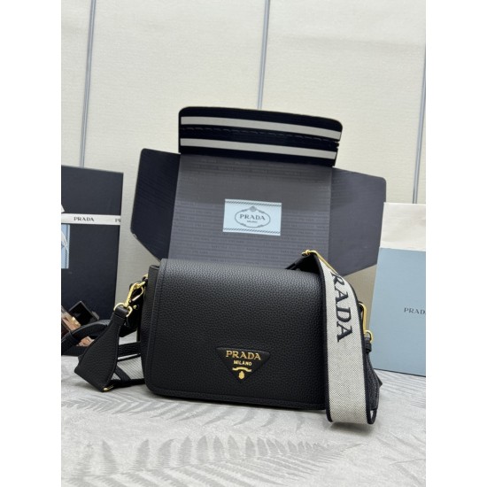 F750 with counter counter version of the full set of packaging exclusive customized new gold buckle double shoulder strap 1BD314 gold buckle this double shoulder strap with imported deerskin grain cowhide leather with two exchangeable adjustable long shou