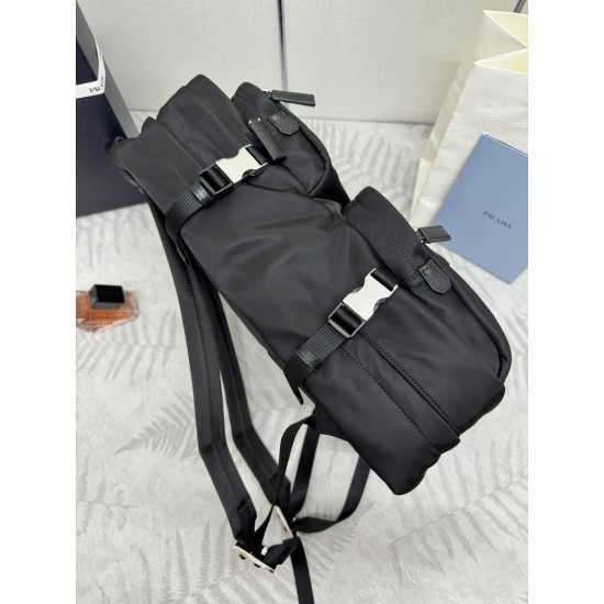 F680 new shoulder bag 2VZ101 multifunctional backpack This backpack is made of imported nylon fabric to present a technological appearance zipper main compartment and buckle for easy storage with two compartments three external zipper pockets lined with m