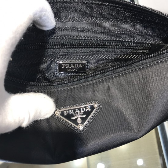 P180 Classic Clutch 2NE789 Triangle Mark made of imported nylon material cowhide removable leather wrist strap polished steel metal accessories 165 OEM code lightweight and fashionable L24xH17 bottom 65cm