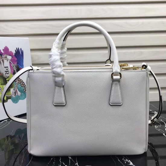 P680 P's Small Super Pop Killer Bag Original Quality Saffiano Leather Leather Double Carry Handle Removable Adjustable Leather Shoulder Strap Gold-Plated Fittings Metal Engraved Logo on Triangle Leather Side Snap Button Closure Two Zippered Exterior Pocke