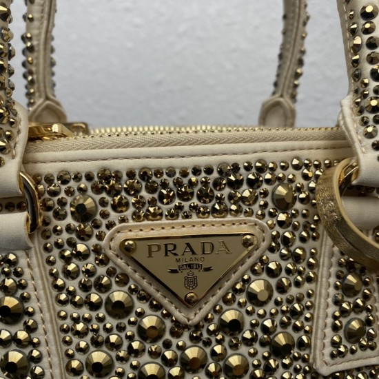 Top Original 2023 Spring/Summer New Starry Night Mini Killer Bag 1BA906 Dazzling crystals of different sizes glitter on this Prada Galleria bag to start a gorgeous party as if you were in the world of jewelry Charming design reflects Prada's centuries-old