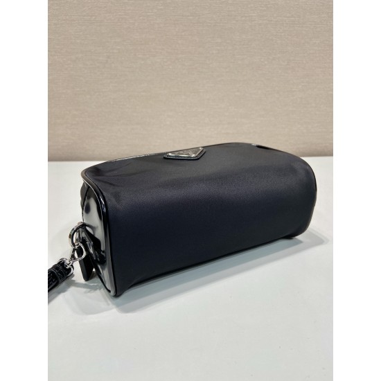 P230 new handbag 2NE063 co-ed models This practical and exquisite pouch is made of innovative recycled nylon fabric ReNylon with glossy leather details decorated with enameled triangular metal logo highlighting the brand's classic features Removable leath