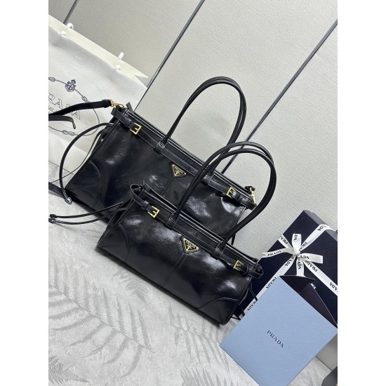 Soft Lux Oil Waxed Leather Small Large