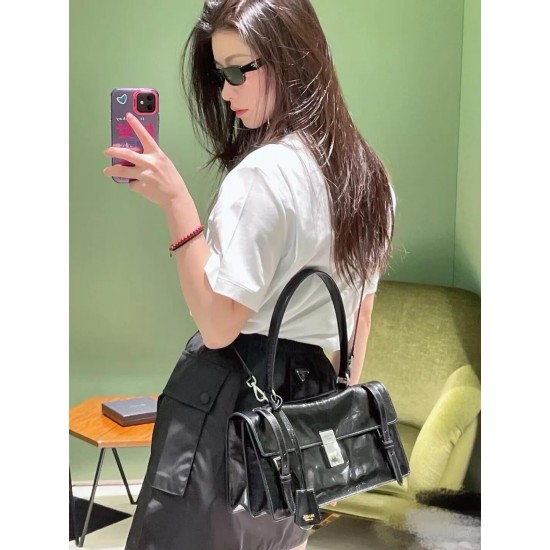 Waxed leather new show too cool spring and summer back out of the minimalist