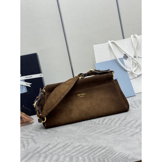 F670 with Counterpart Full Package Fall/Winter 2025 New Suede 1BC262 Enchan Brushed Leather Handbag features a vintage glamorous silhouette with a practical and modern structure that reinterprets classic feminine shapes enriched by soft silhouettes and em