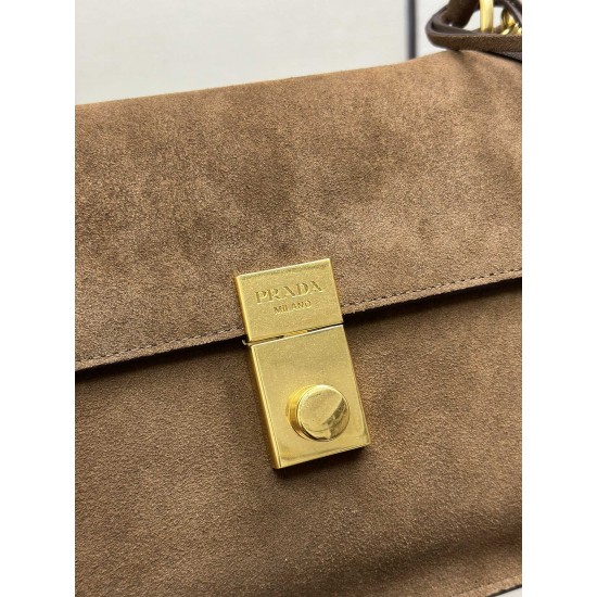 F720 new runway models 1BN023 suede frosted leather this new Soft Sound handbag is made of imported suede and soft sheepskin inside the space ample chic hundred with a removable long shoulder strap with two compartments and can be hand-carried and shoulde