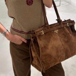 1BA439 Suede Dark Brown Top View